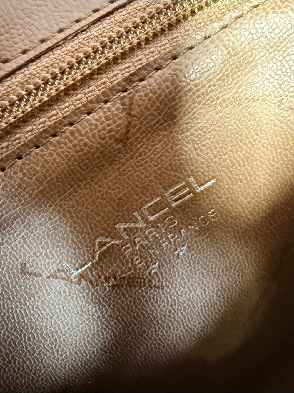 Vintage Lancel Brown & Tan Leather Crossbody Saddle Bag | Made in France - Picture 13 of 16
